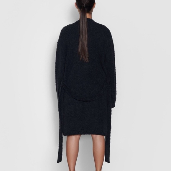 Skims Cozy Knit Short Robe In Onyx Black L/XL - Picture 3 of 10